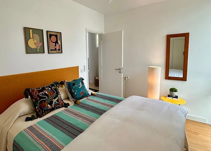 Casa Andorinha With Private Pool & Coastal Views וילה *