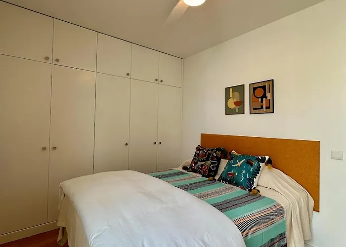 Casa Andorinha With Private Pool & Coastal Views וילה פוז דו ארליו